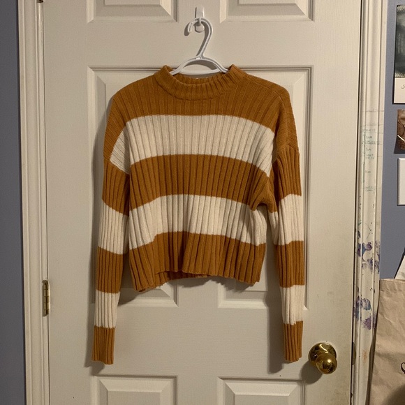 American Eagle Cropped Striped Knit Sweater - Picture 1 of 3
